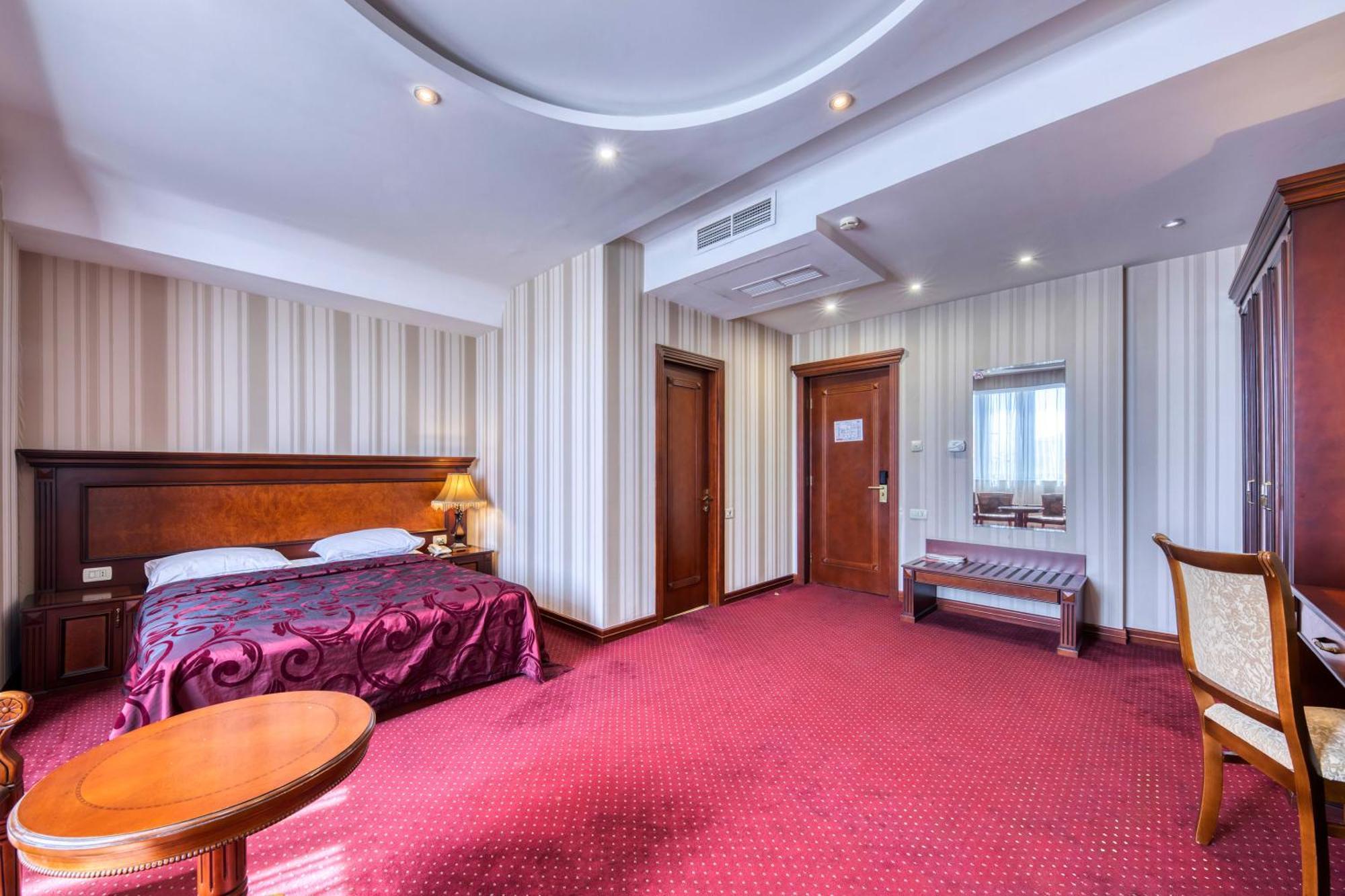 Spa Hotel Grace Forum Jerevan Rum bild